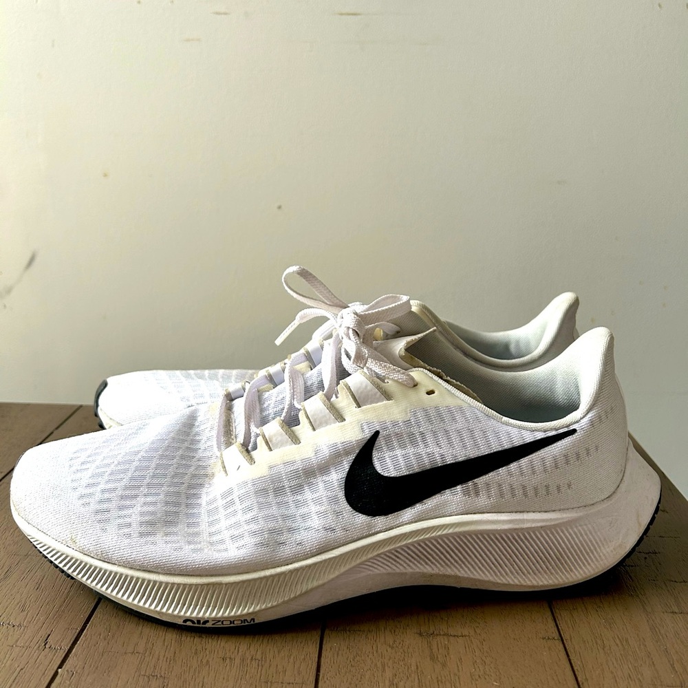 Nike Air Zoom Pegasus 37 - Men’s Size 10.5